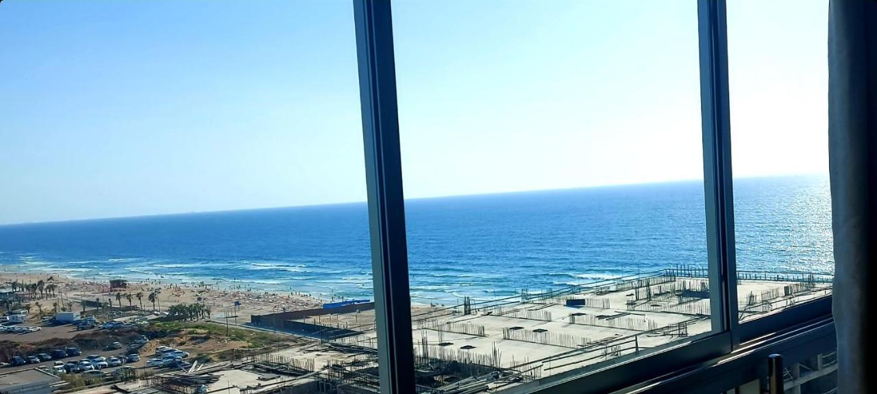 מלון דירות על הים בת ים 39 Exterior foto